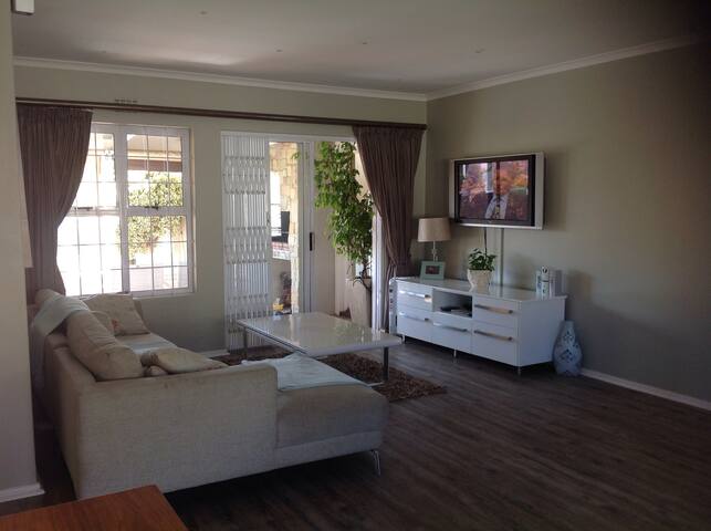 Blouberg Beach Beauty gallery image 5