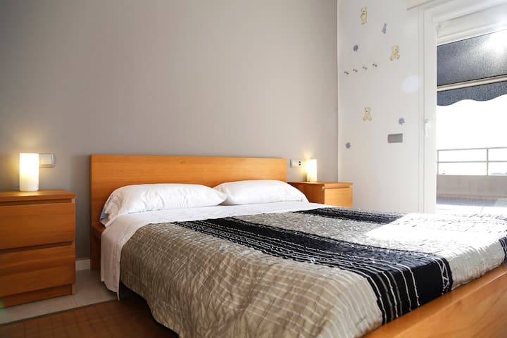 Საწოლი 152 × 203 სმ