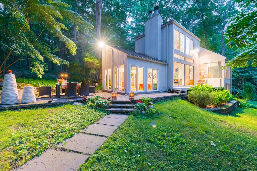 Modern Luxurious CT Country Home Houses for Rent in Old Lyme