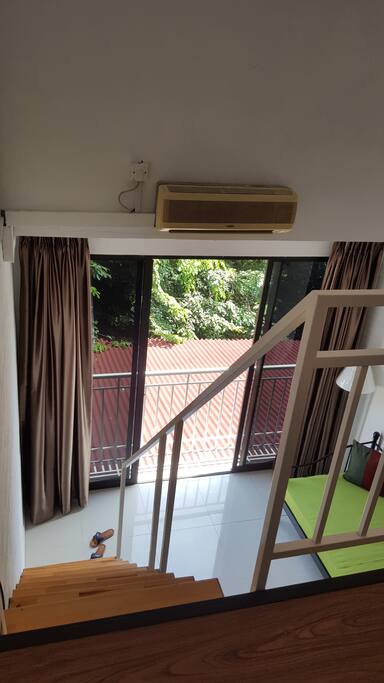 Bed on the upper area