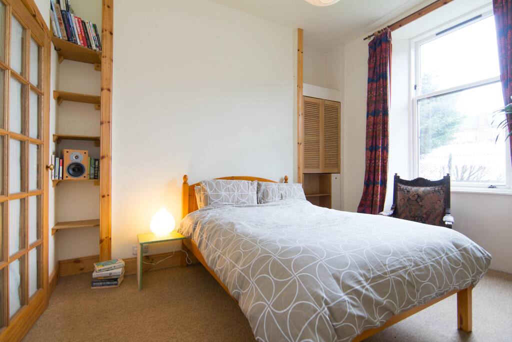 Bedroom with a really comfy bed (see reviews). Speakers there that play music from the stereo in sitting room.