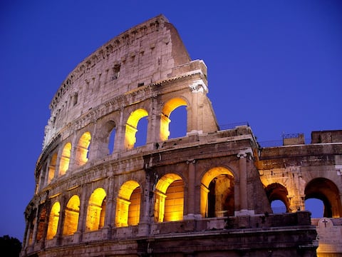 THE GLADIATORS' HOUSE (sanitized with ozone)