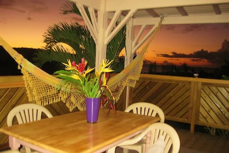 Bungalow vue mer 500m de la plage