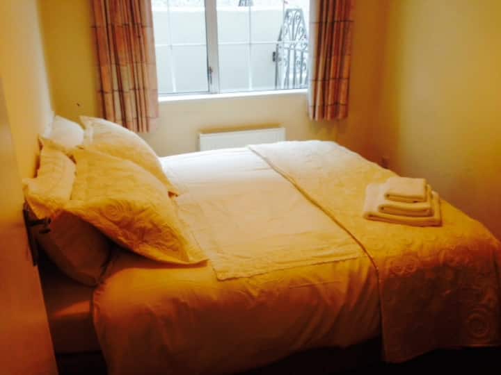 غرفة النوم 1