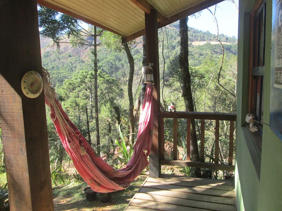 Vista das montanhas, a partir da varanda