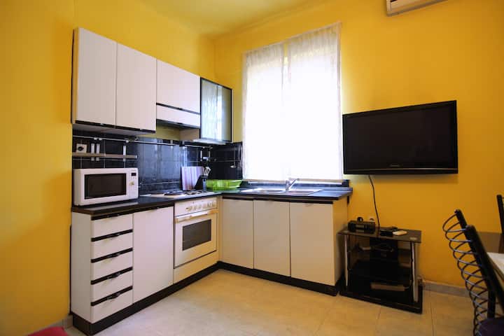 Zoe Apartment Near Bacvice  Beach - 스플리트