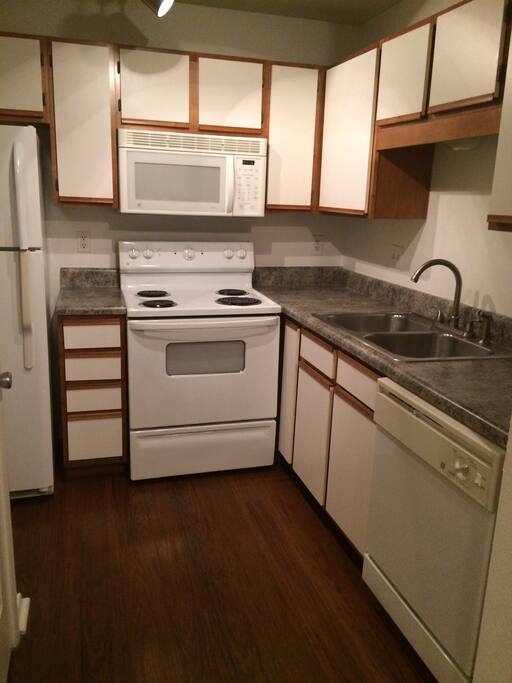 Kitchen with dishwasher
