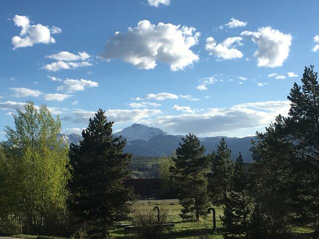 Mountain porch view, hot tub, fireplace, ski bus