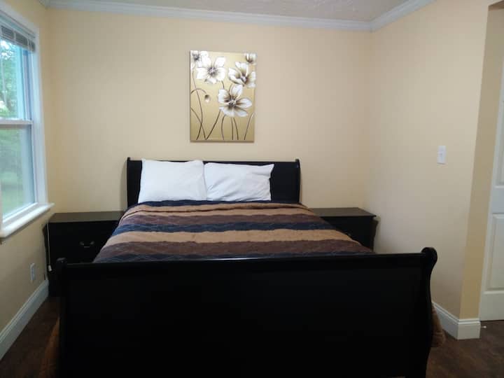 Spavaća soba na glavnom katu 1 (bračni krevet)