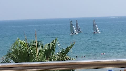 OLIVA Beach/MET : Wonderful seafront 3 room dúplex