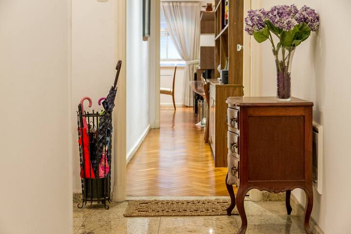 Best Location in Rio! One block from the beach gallery image 5