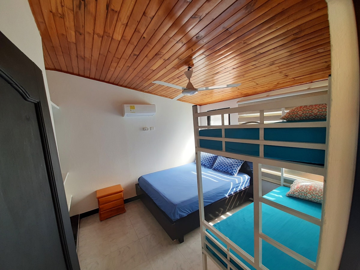 Master Room met eigen badkamer