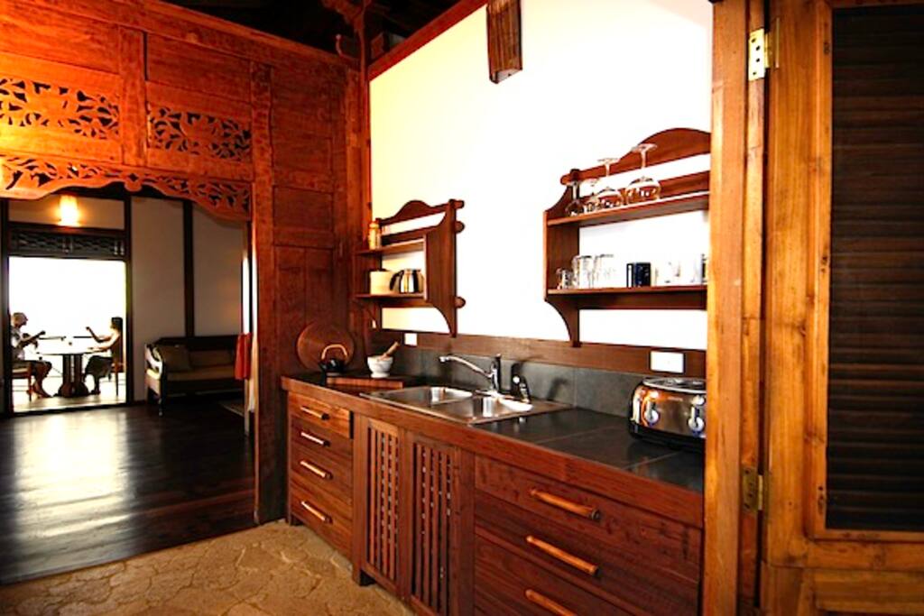 Potoo Kitchen