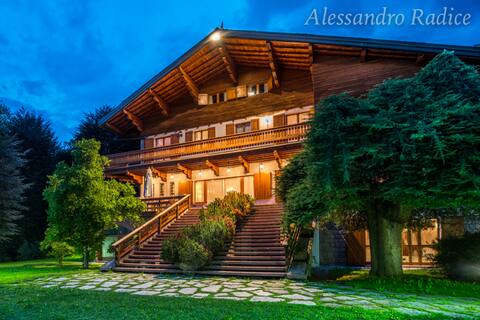 Villa Meridiana Luxury Chalet with Indoor Pool