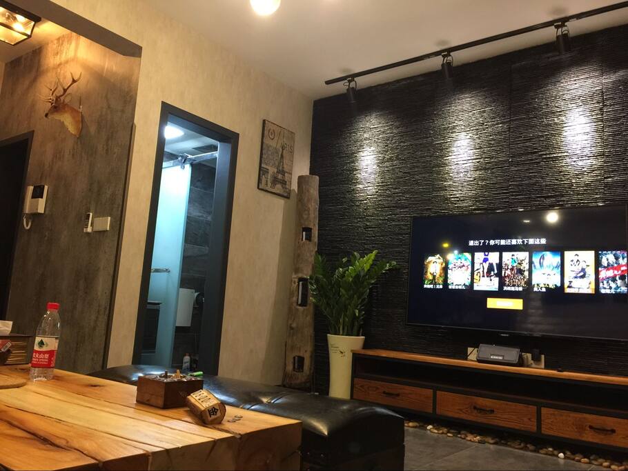 宽敞的客厅
