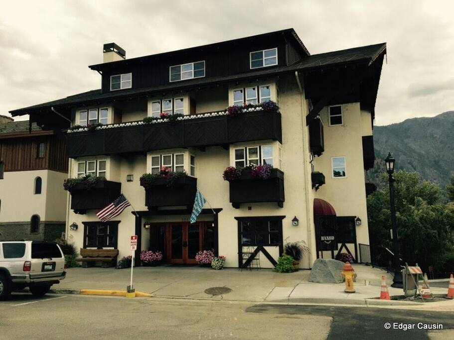 Leavenworth Blackbird Lodge Studio Apartments for Rent