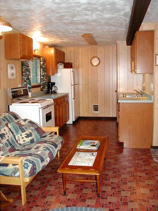 Living & Kitchen