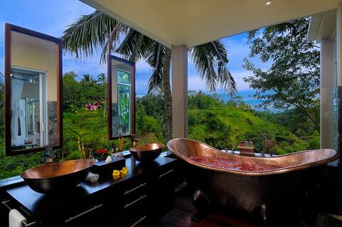 Villa Kalisha - Escape into Nature. Inc. Cook