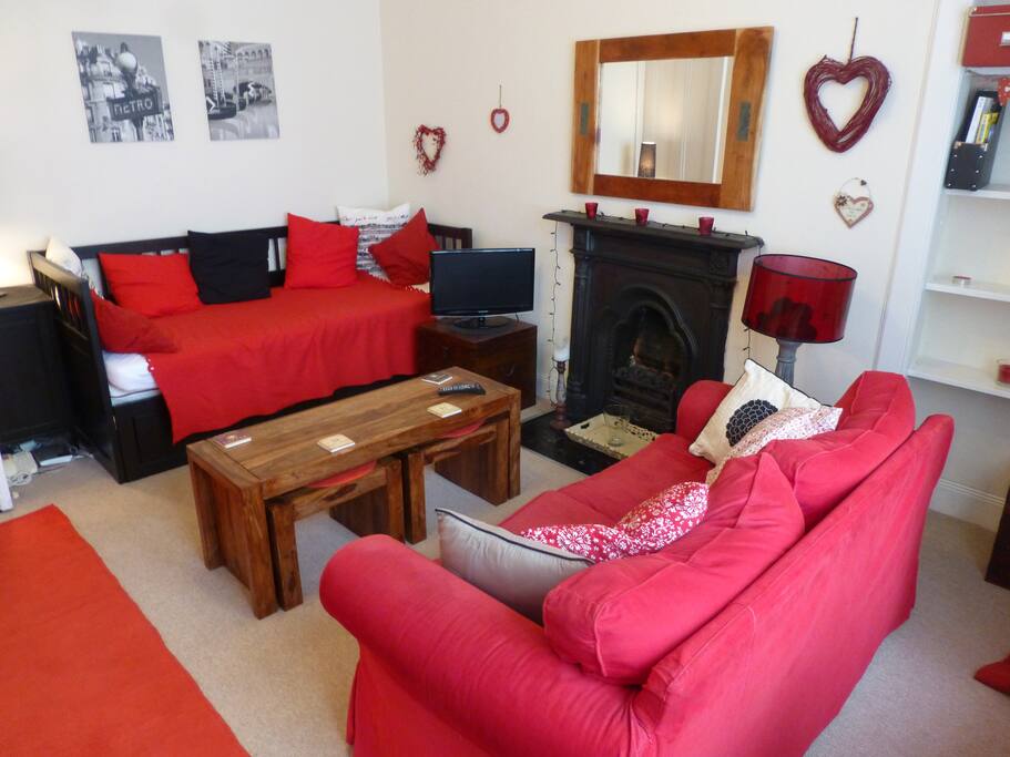 Livingroom with double daybed