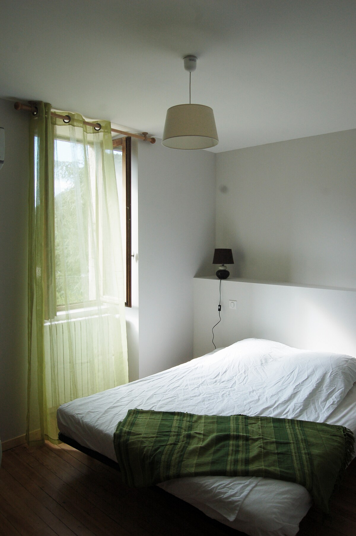 ริเวอร์แลนดิ้ง: ห้องนอน 2 ห้องนอนใหญ่