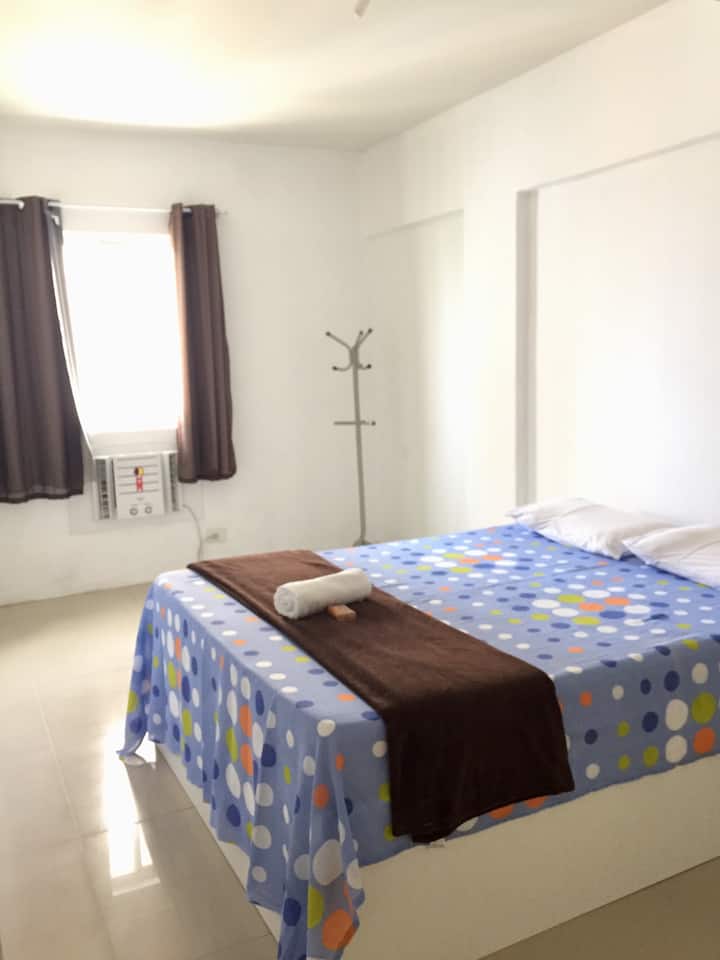 საძინებელი 1