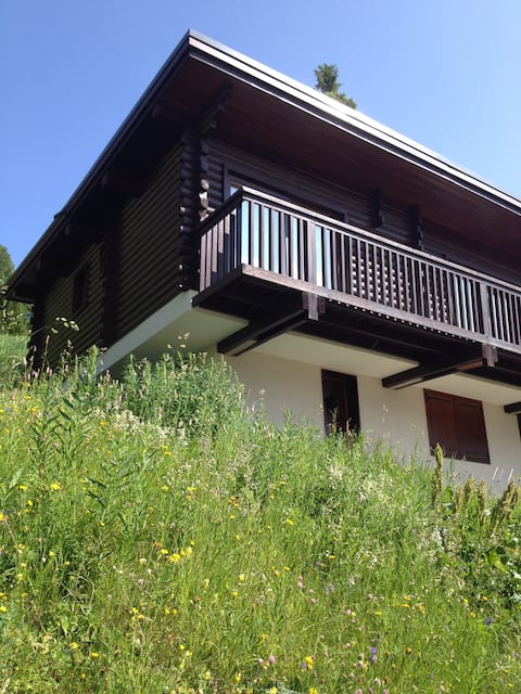Propriété Airbnb réussie: Chalet Marmotte – La Plagne Centre à La Plagne Tarentaise