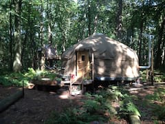 Yurt+in+Oostkamp+%C2%B7+%E2%98%854.91+%C2%B7+1+bedroom+%C2%B7+2+beds+%C2%B7+1+bath