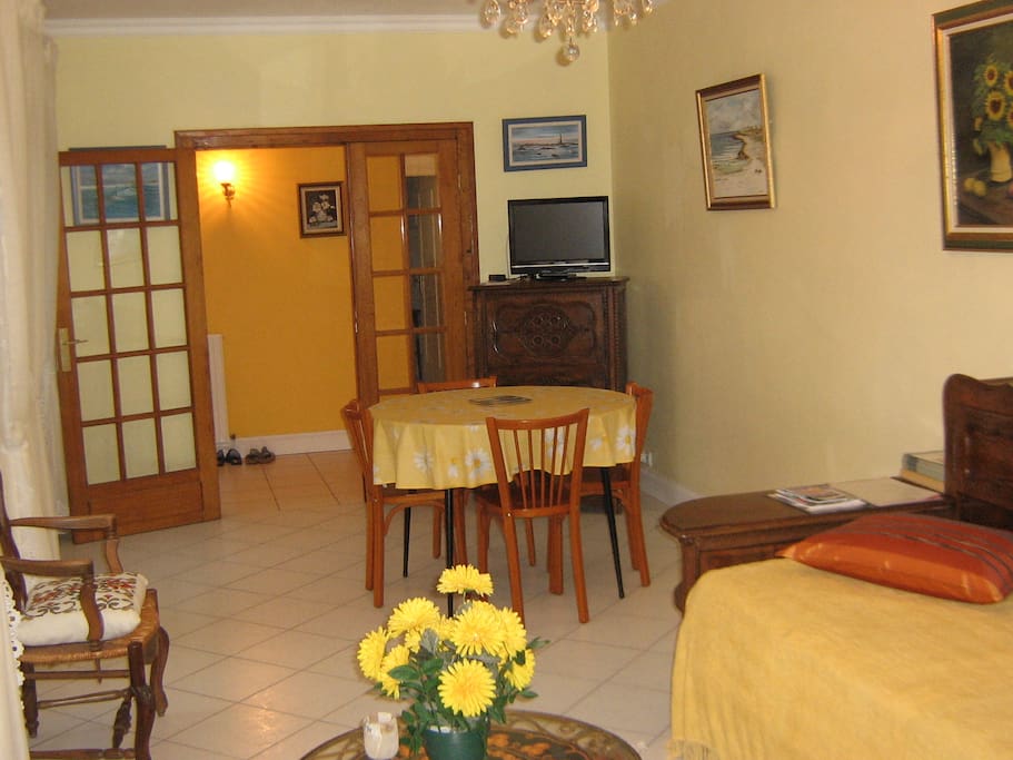 Séjour; coin salle à manger