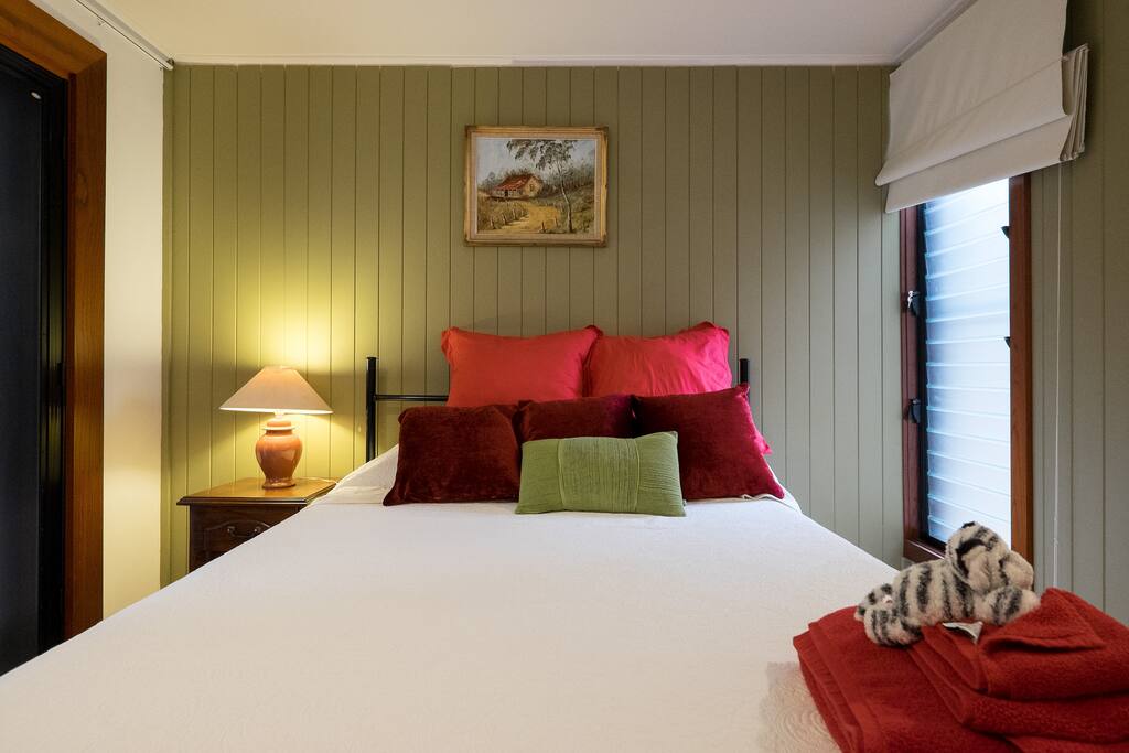 Relaxing bedroom, great for sleeping