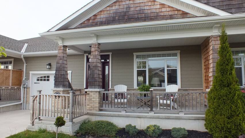 Be My Guest in  Bayfield