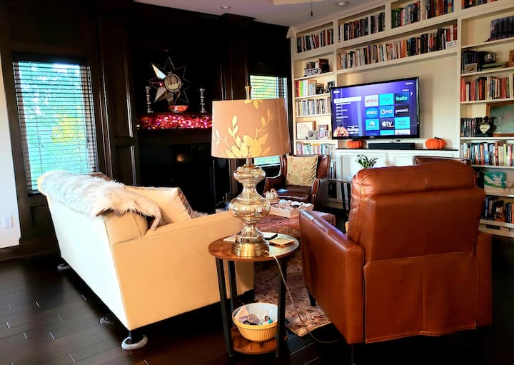Horizon House—private Top-floor Retreat - Iowa