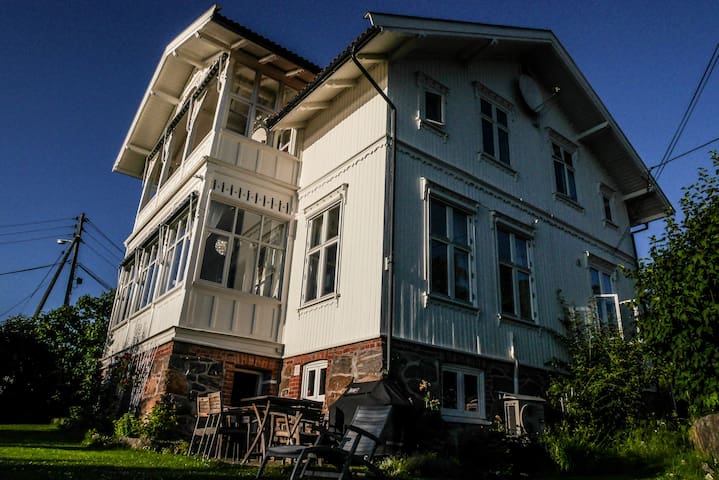 Villa Mathildero- the most beautiful view in Oslo gallery image 3