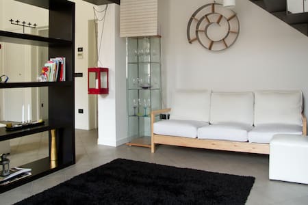 PLEASANT ROOM W/ENSUITE BATH,FREEWF