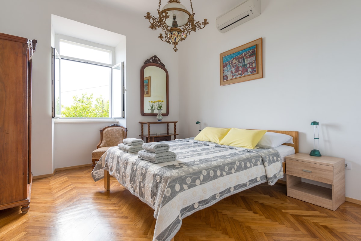 Главна спална соба 