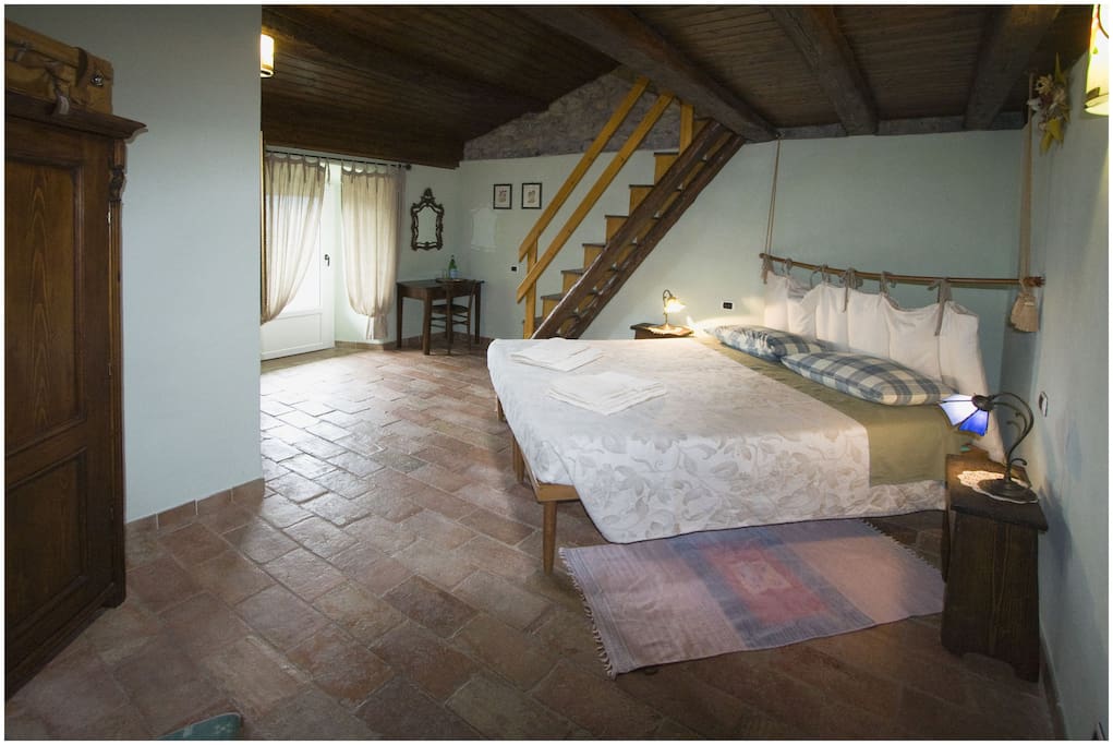 Bardana Suite