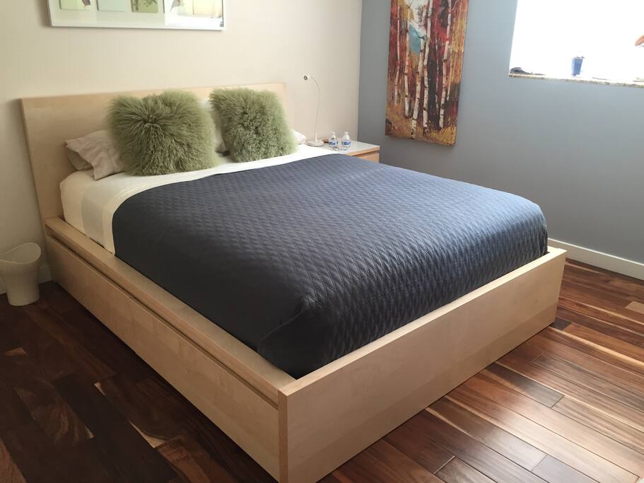 Spacious room