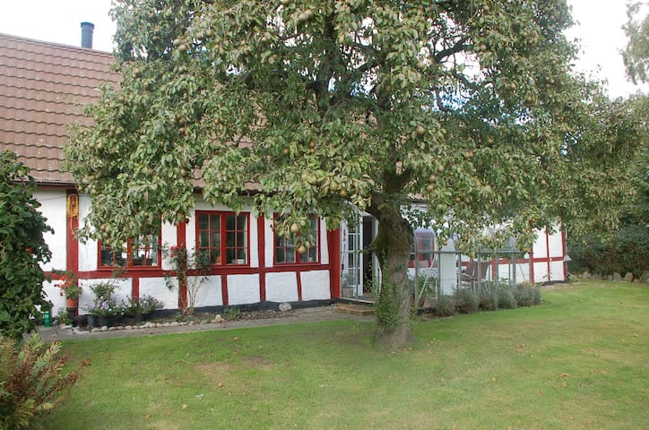 Værelse - Fred og ro på gl. gård -