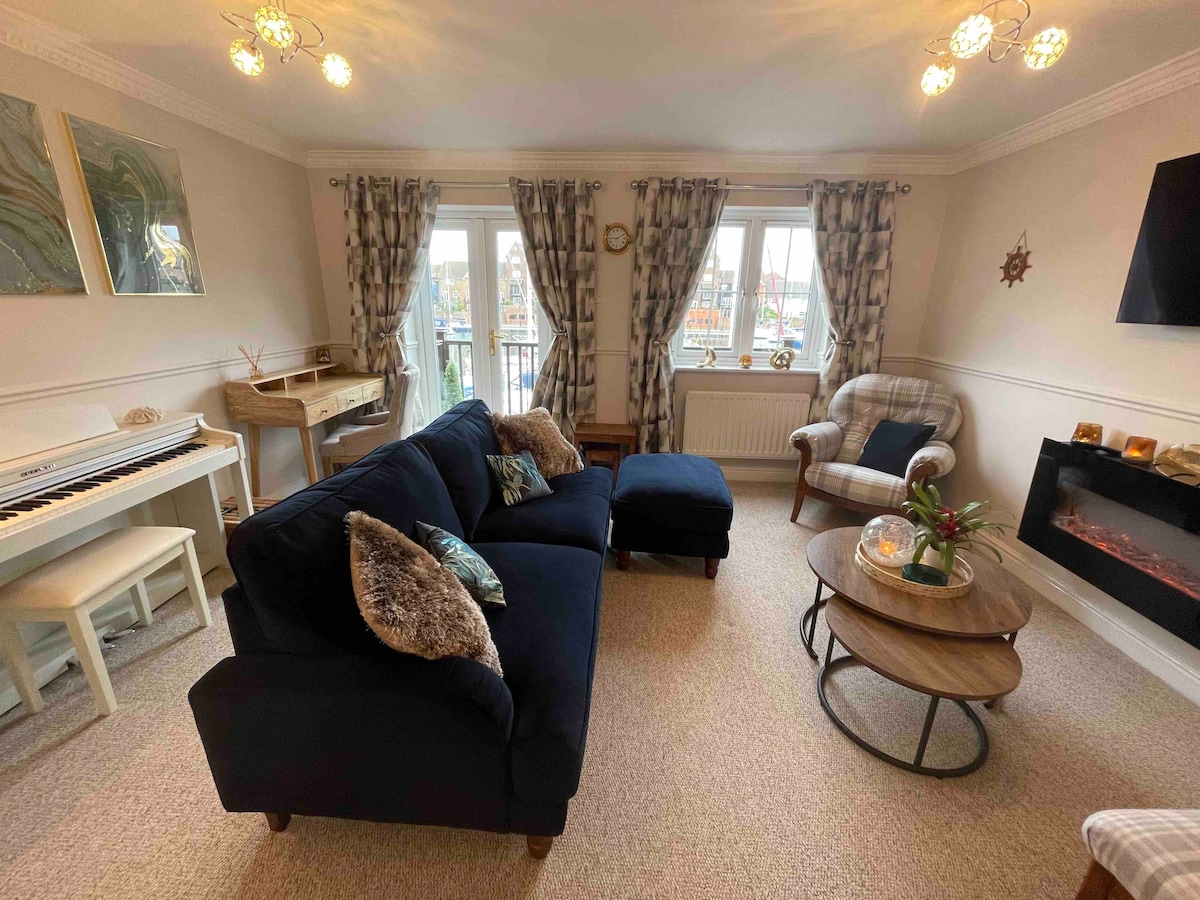Top Airbnb: Port La Vie-Your Luxury seaside getaway in Westham