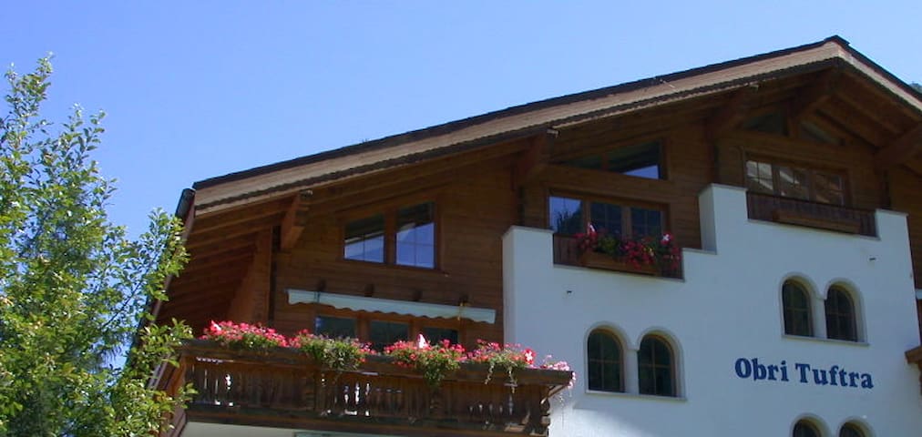Zermatt Cozy Room w Skylight, Matterhorn view 2