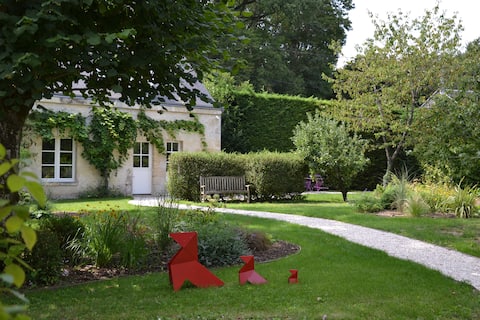 Pavillon de La Lanterne Rochecorbon (2 minutes from Tours)