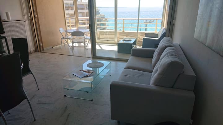 მისაღები ოთახი