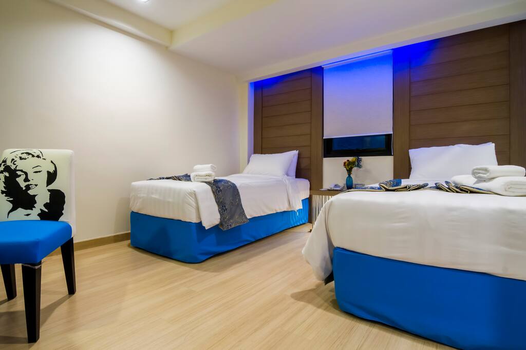 Twin Bed