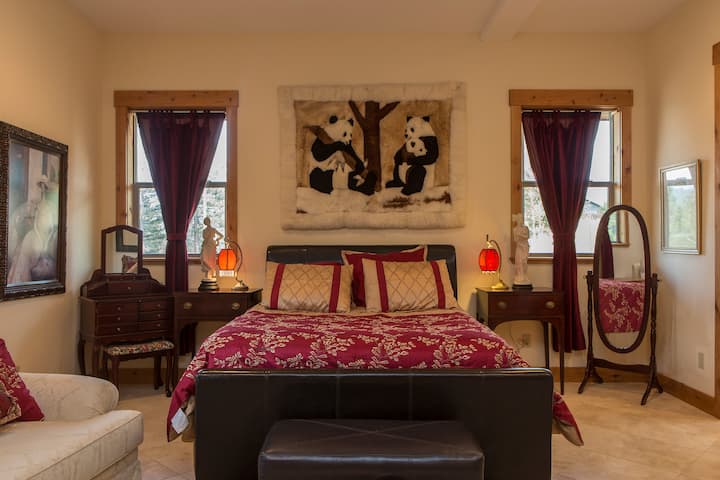 ห้องนอน 1 พร้อมห้องน้ำใหญ่นอนได้ 2 คน