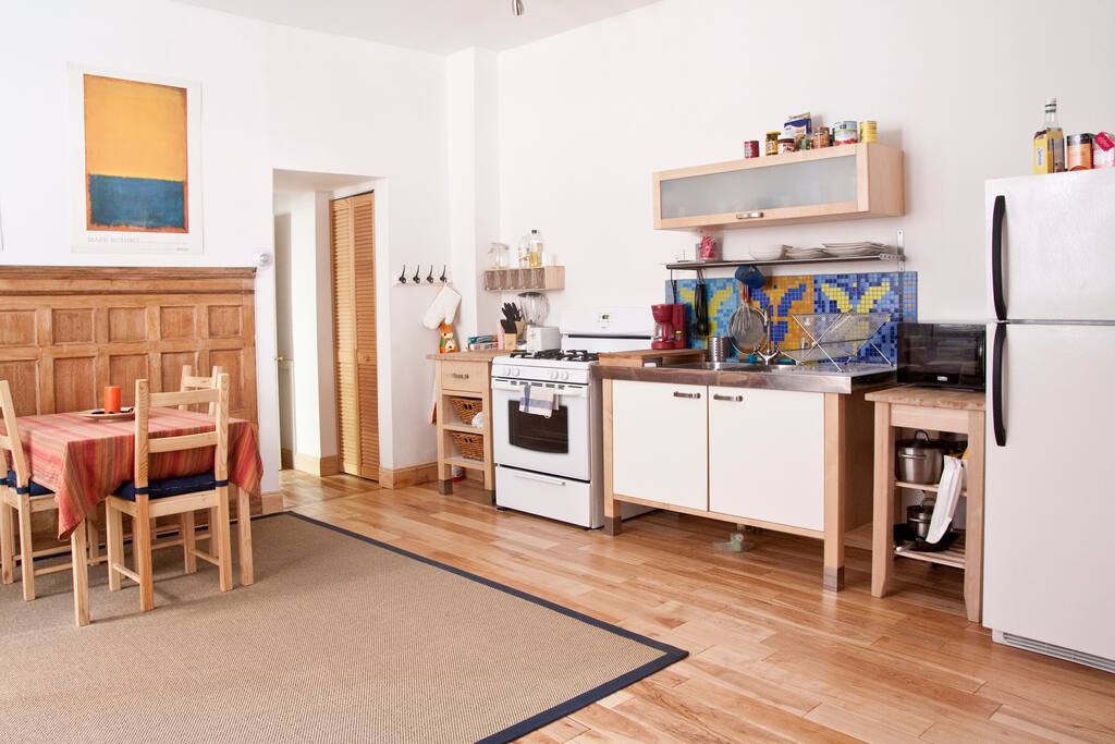 Separate 2BR Apt in University City Apartments for Rent in