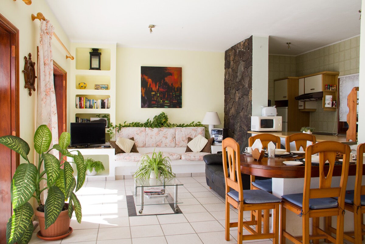 Top Airbnb: SEA DECK in Teguise