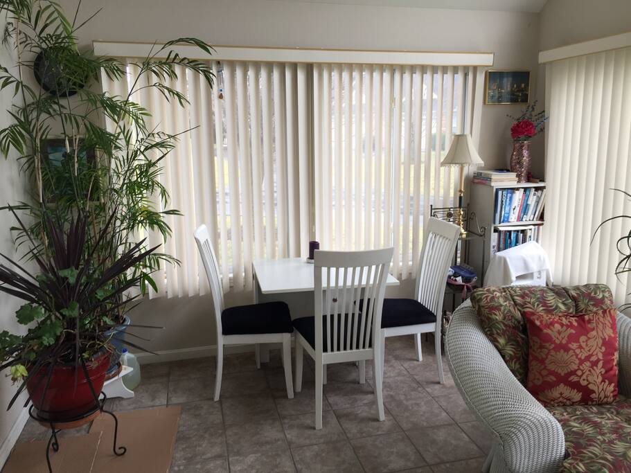 another view of the sunroom.