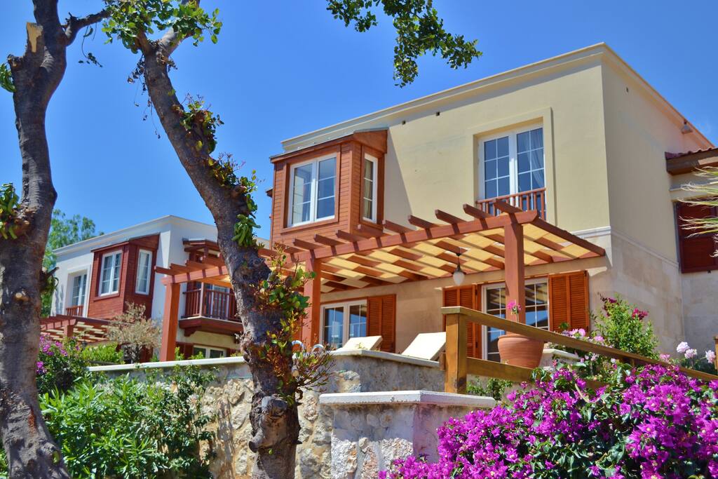 Villa Acacia