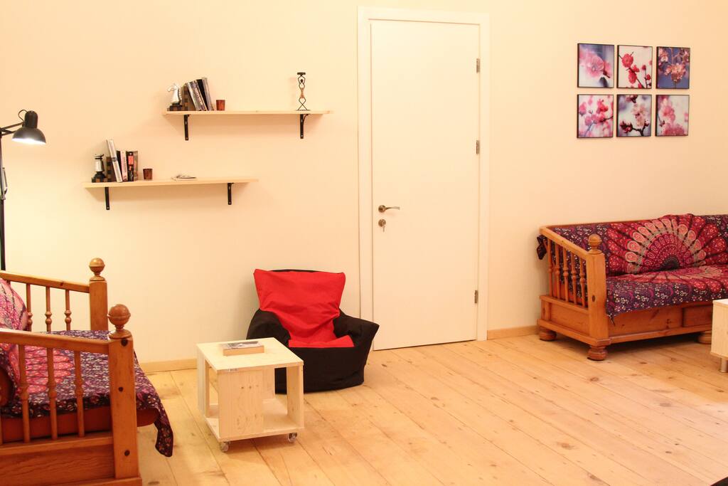 This is the public area where you can enjoy a movie, read a book or simply chat with your friends.