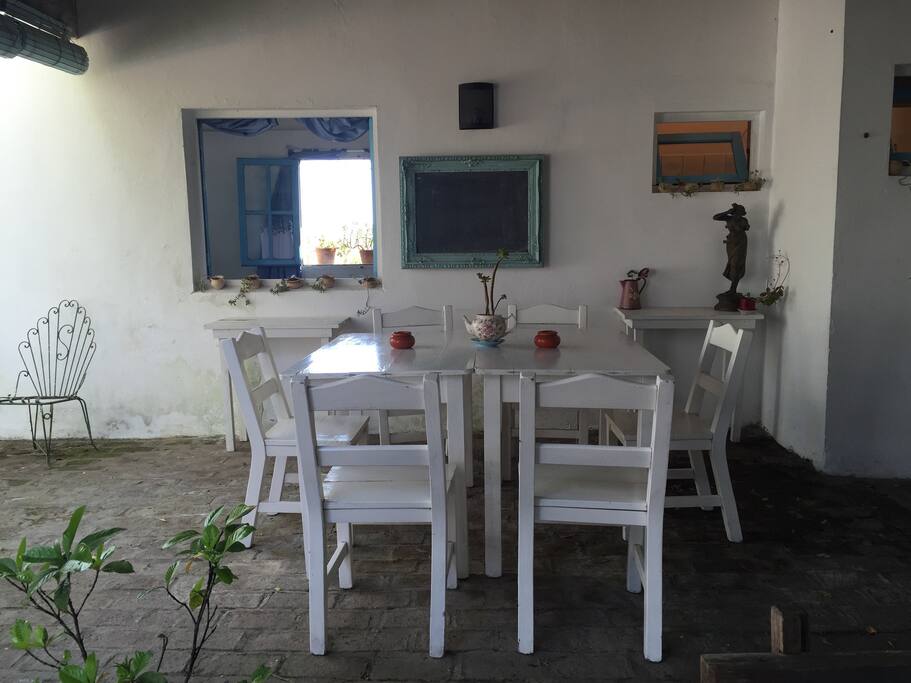 Outside dinning room next to Jazmins and green beauty