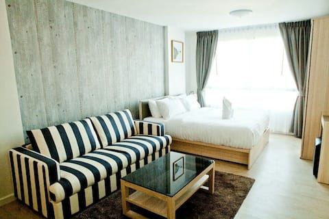 Baan Peang Ploen Condo 6/423